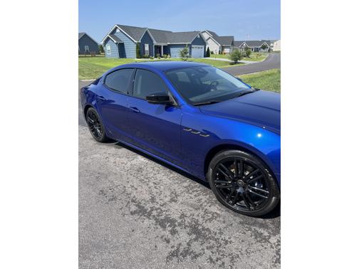 2021 Maserati Ghibli S Q4