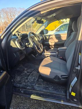 Gray 2017 Toyota Tacoma SR