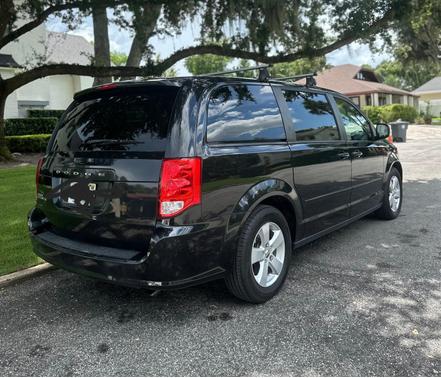 2013 Dodge Grand Caravan SE