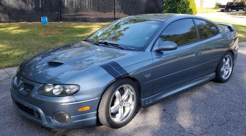 2005 Pontiac GTO Base
