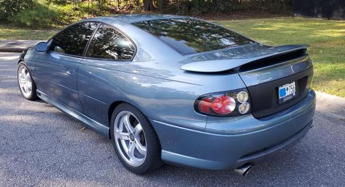 2005 Pontiac GTO Base