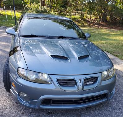 2005 Pontiac GTO Base