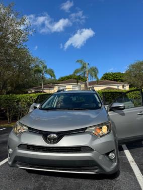 Silver 2018 Toyota RAV4 XLE