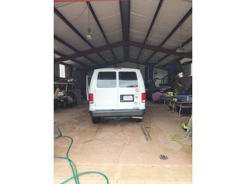 2009 Ford E150 Base