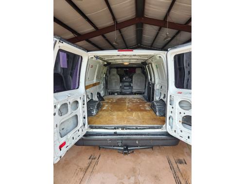 2009 Ford E150 Base