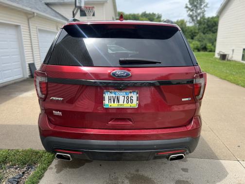 2016 Ford Explorer Sport