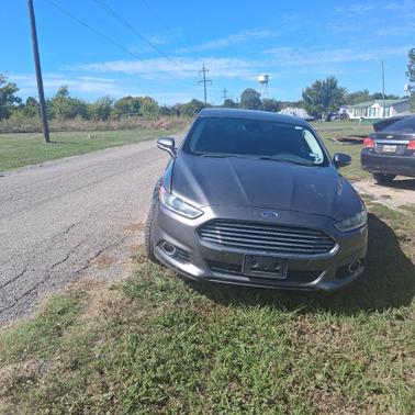 Silver 2014 Ford Fusion Titanium