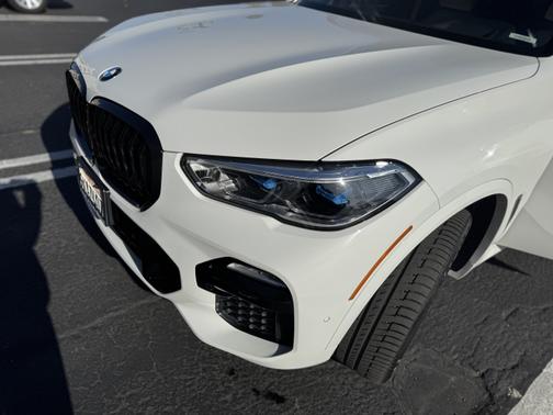2020 BMW X5 M50i