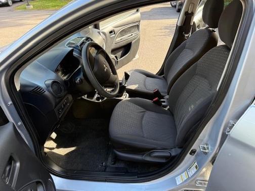 Silver 2015 Mitsubishi Mirage DE