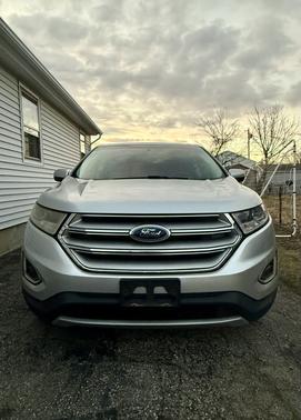 Silver 2015 Ford Edge SEL