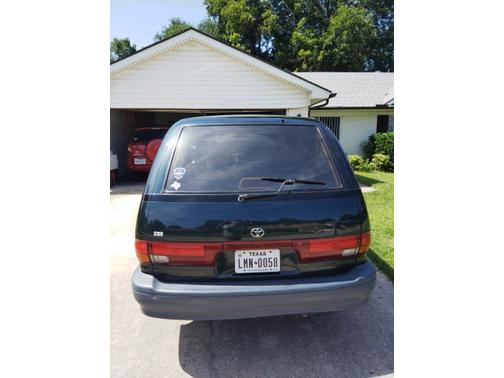 1996 Toyota Previa DX