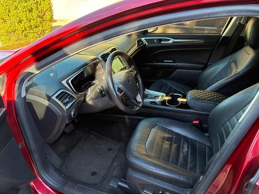 2014 Ford Fusion Hybrid SE