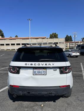 White 2016 Land Rover Discovery Sport HSE