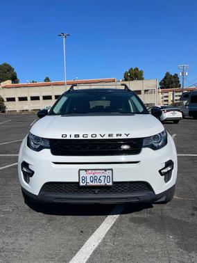 White 2016 Land Rover Discovery Sport HSE