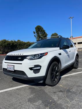 White 2016 Land Rover Discovery Sport HSE