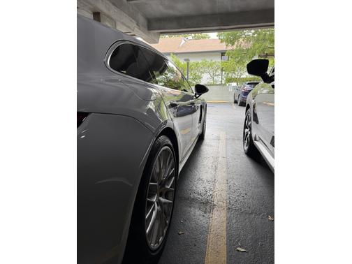 2018 Porsche Panamera Panamera 4S Sport Turismo