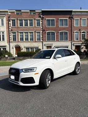 White 2018 Audi Q3 2.0T Premium Plus