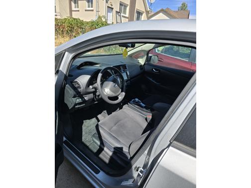 2017 Nissan Leaf SV