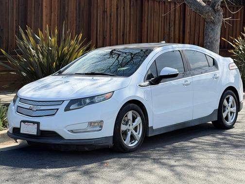 2012 Chevrolet Volt Base