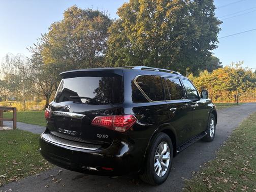 2014 INFINITI QX80 Base
