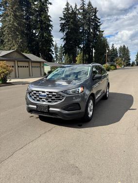 Gray 2021 Ford Edge SE