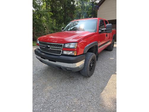 2005 Chevrolet Silverado 2500 LT H/D Extended Cab