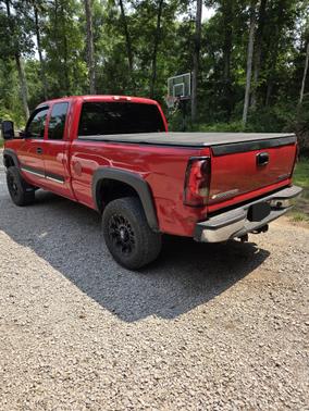 2005 Chevrolet Silverado 2500 LT H/D Extended Cab