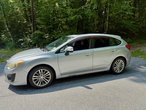 2012 Subaru Impreza 2.0i Premium