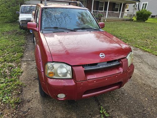 2002 Nissan Frontier S/C Crew Cab