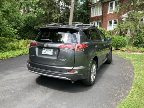 2018 Toyota RAV4 Platinum