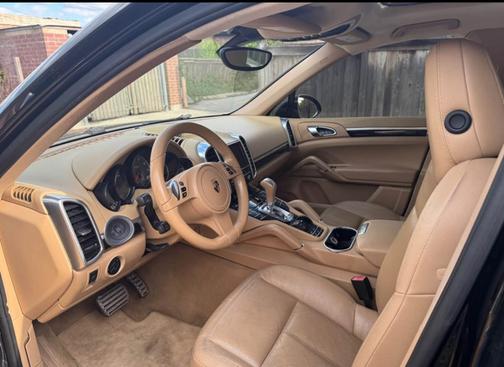 2012 Porsche Cayenne Cayenne S