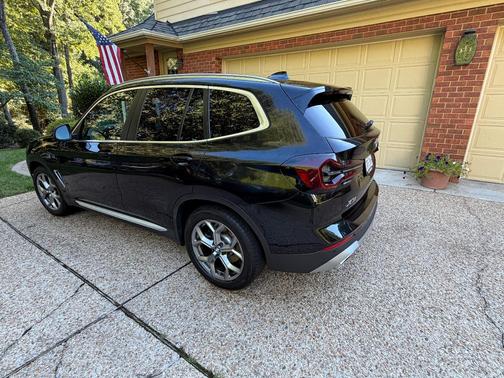 Black 2022 BMW X3 sDrive30i
