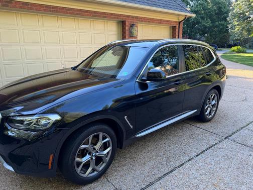 Black 2022 BMW X3 sDrive30i