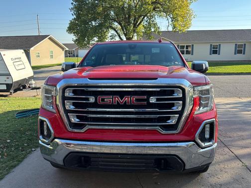 Red 2019 GMC Sierra 1500 SLT