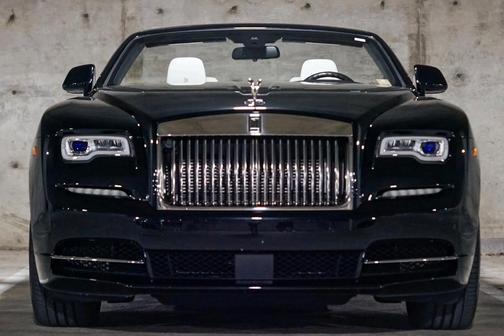 Black 2019 Rolls-Royce Dawn Base
