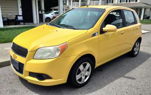 2011 Chevrolet Aveo 5 LT