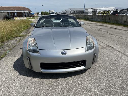 2005 Nissan 350Z Touring