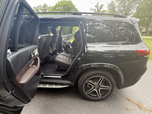 2022 Mercedes-Benz GLS 450 4MATIC