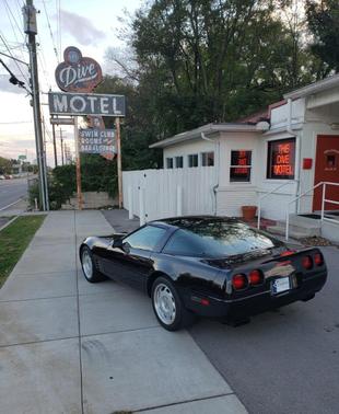 Black 1992 Chevrolet Corvette Base
