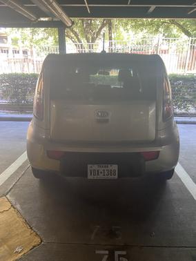 2011 Kia Soul +