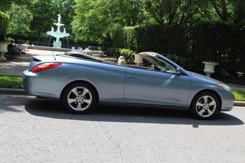 Blue 2006 Toyota Camry Solara SLE V6