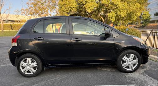 2010 Toyota Yaris Base