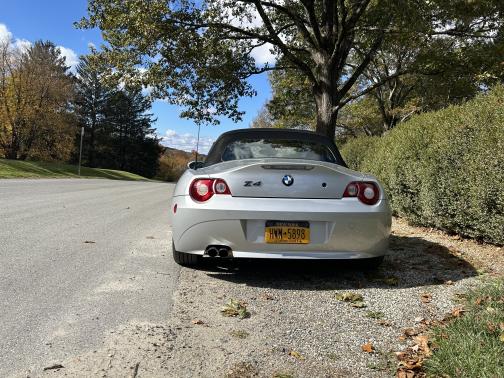2005 BMW Z4 2.5i Roadster