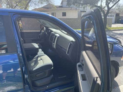 Blue 2009 Dodge Ram 1500 SLT