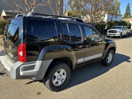 2005 Nissan Xterra S