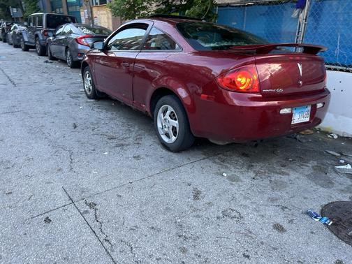 Red 2008 Pontiac G5 Base