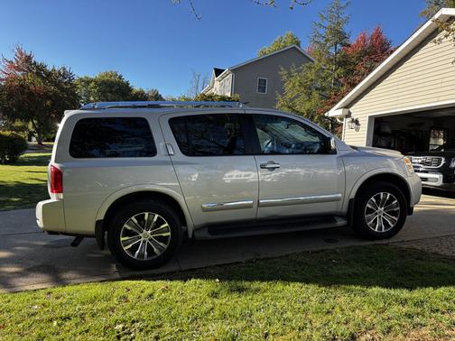 2015 Nissan Armada SL