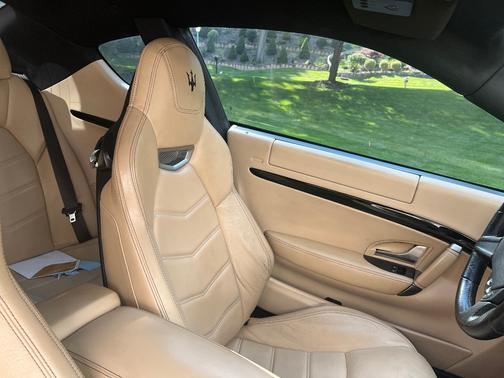 2013 Maserati GranTurismo Sport