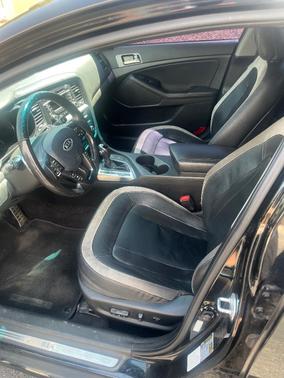 Black 2011 Kia Optima SX