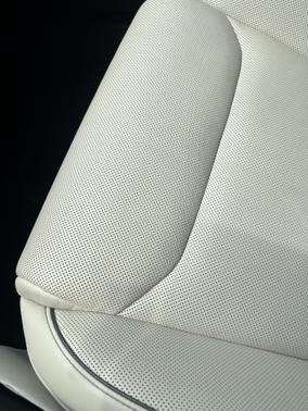 2022 Tesla Model S Plaid